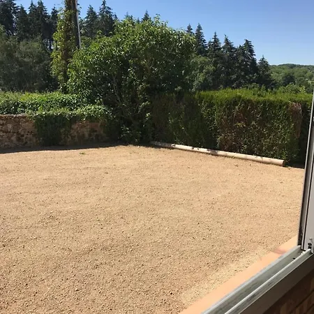 Panzió Gite Independant La Grange Aux Lions, Au Calme A 10 Minutes De Montlucon Boussier